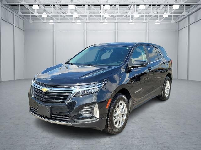 2024 Chevrolet Equinox LT — photo 1 of 39