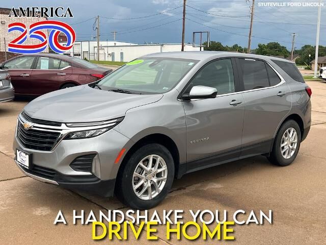2024 Chevrolet Equinox LT — photo 1 of 13