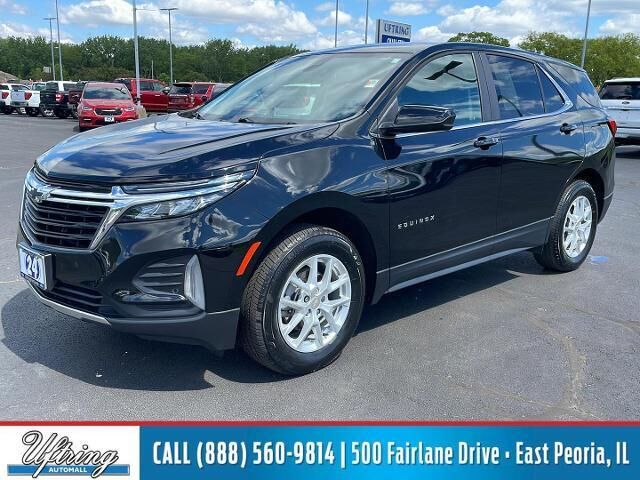 2024 Chevrolet Equinox LT — photo 1 of 13
