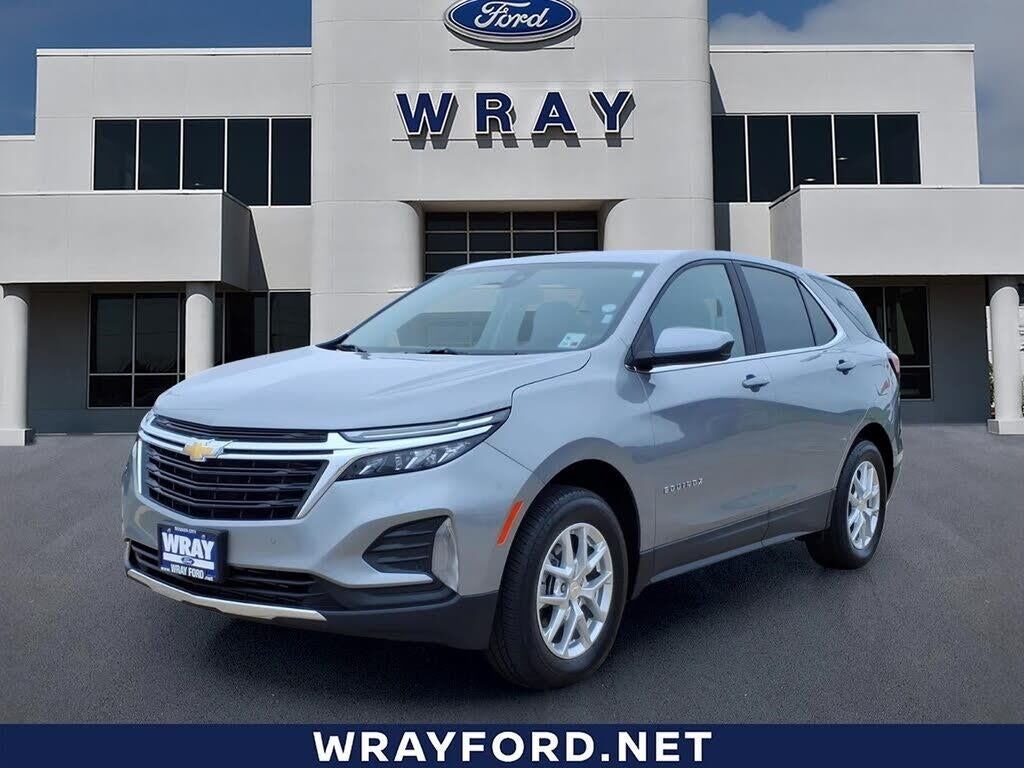 2024 Chevrolet Equinox LT — photo 1 of 1