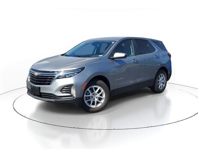 2023 Chevrolet Equinox LT — photo 1 of 13