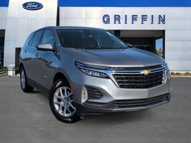 2024 Chevrolet Equinox LT — photo 1 of 13