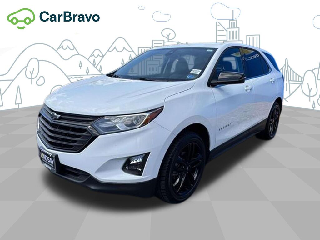 2020 Chevrolet Equinox LT — photo 1 of 6