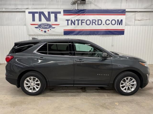 2019 Chevrolet Equinox LT — photo 1 of 26