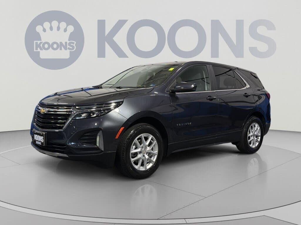 2022 Chevrolet Equinox LT — photo 1 of 14