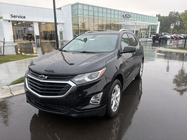 2019 Chevrolet Equinox LT — photo 1 of 26