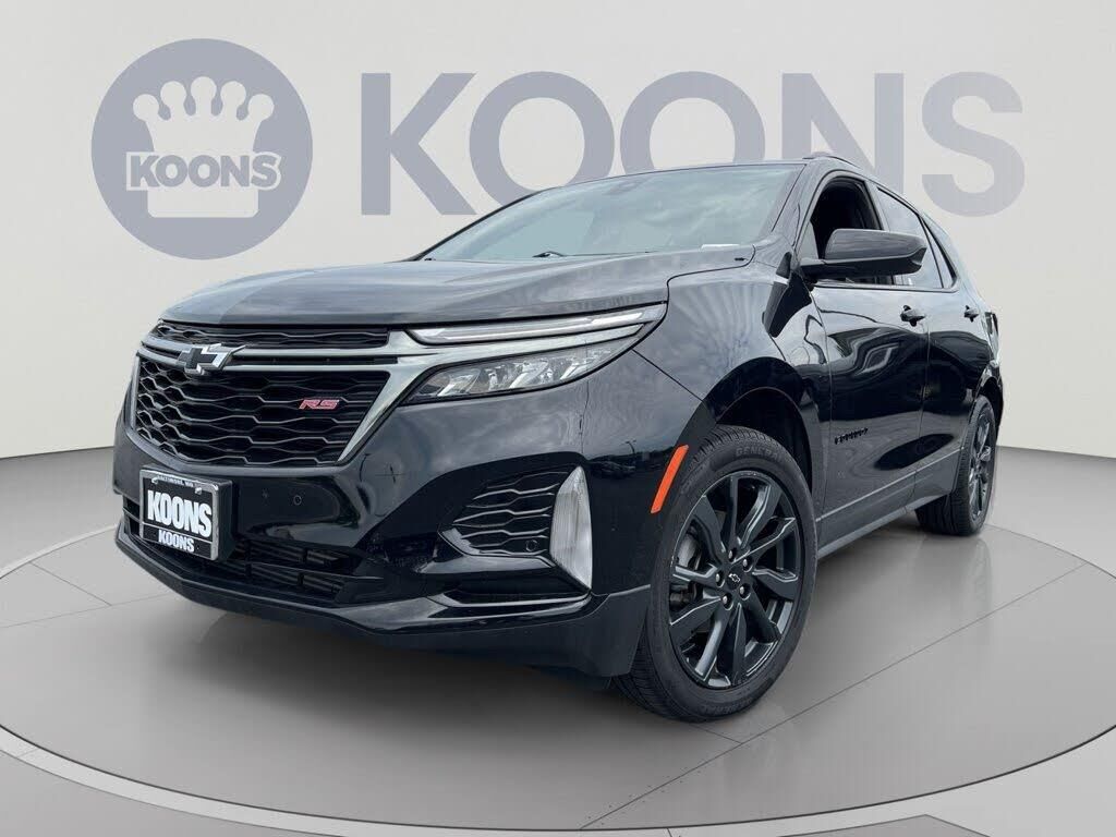 2023 Chevrolet Equinox RS — photo 1 of 2