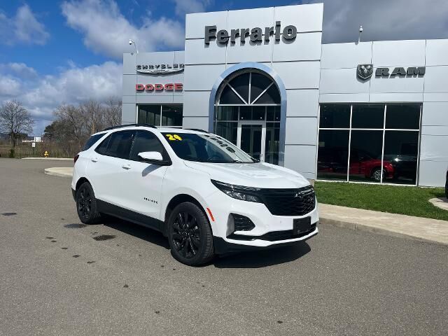 2024 Chevrolet Equinox RS — photo 1 of 13