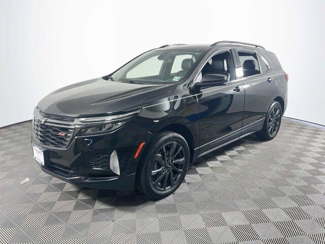 2023 Chevrolet Equinox RS — photo 1 of 13