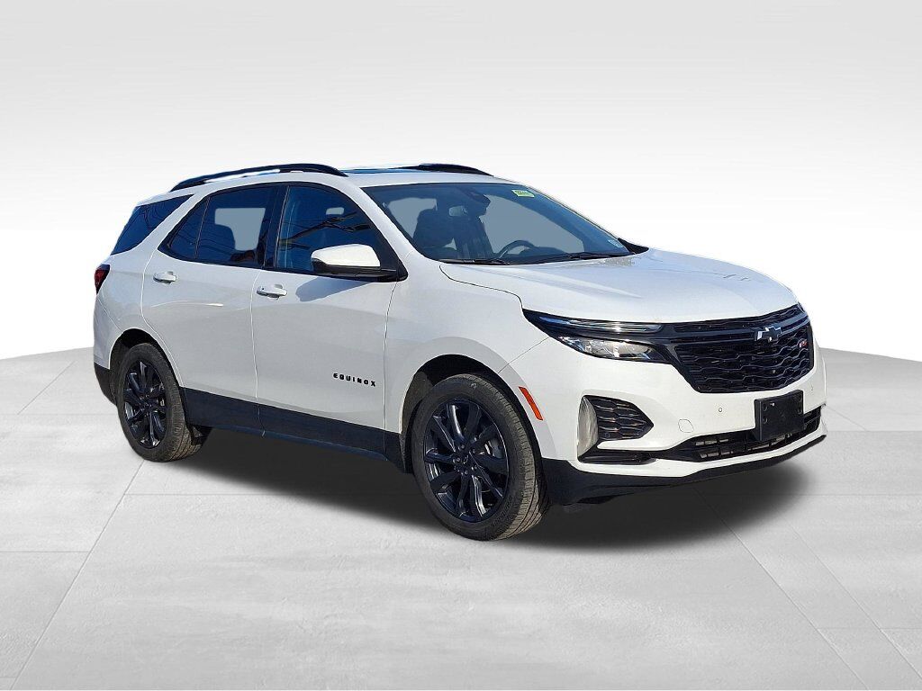 2024 Chevrolet Equinox RS — photo 1 of 1