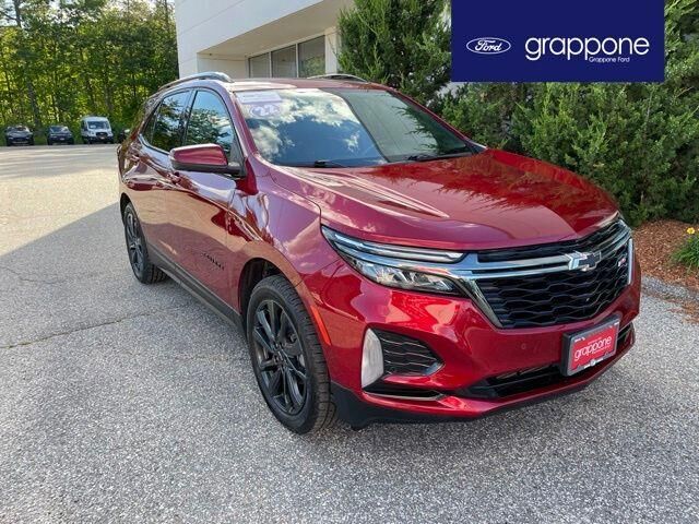 2022 Chevrolet Equinox RS — photo 1 of 21