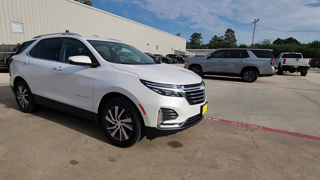 2024 Chevrolet Equinox Premier — photo 1 of 7