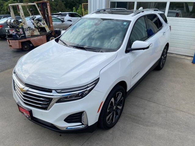 2023 Chevrolet Equinox Premier — photo 1 of 2