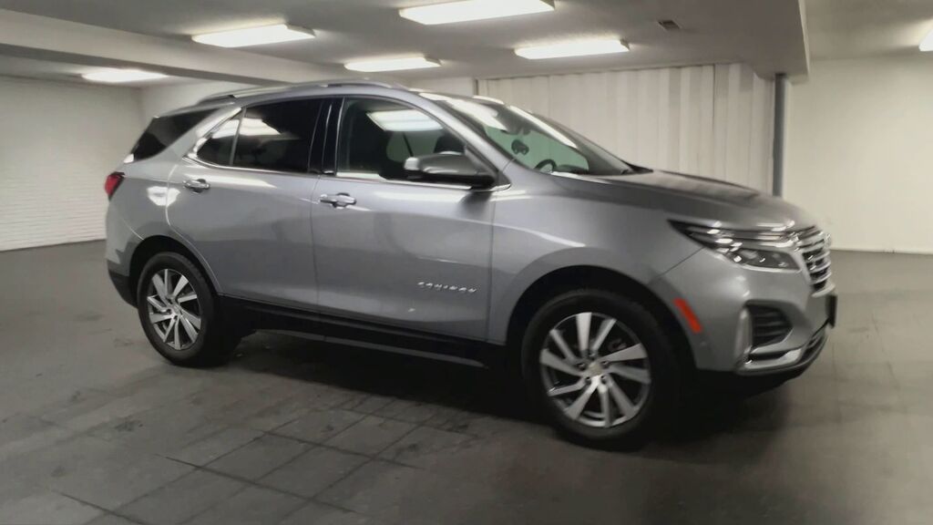 2024 Chevrolet Equinox Premier — photo 1 of 7