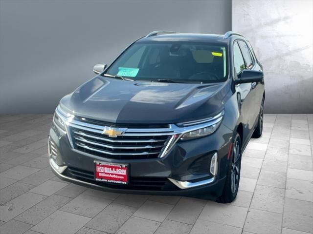 2022 Chevrolet Equinox Premier — photo 1 of 27