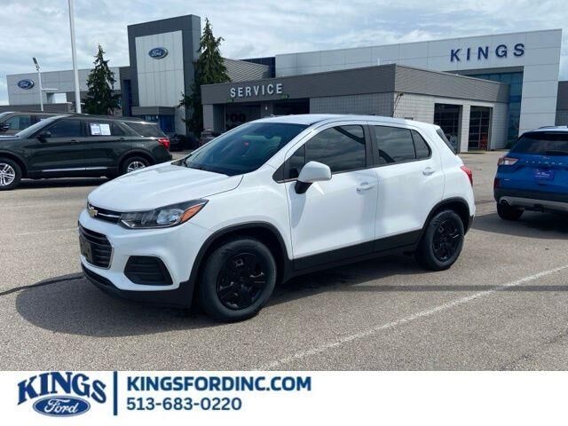 2018 Chevrolet Trax LS — photo 1 of 26