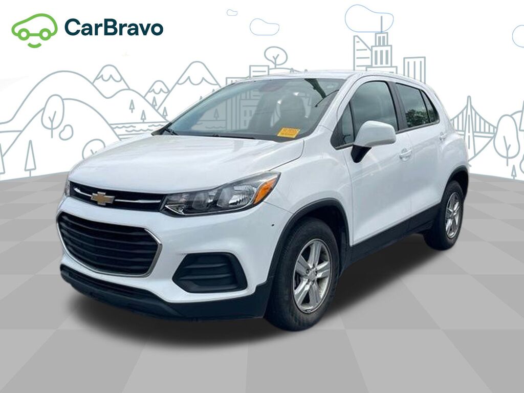 2019 Chevrolet Trax LS — photo 1 of 6