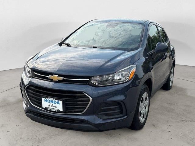 2018 Chevrolet Trax LS — photo 1 of 43