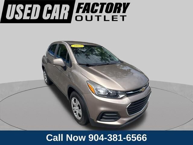 2018 Chevrolet Trax LS — photo 1 of 39