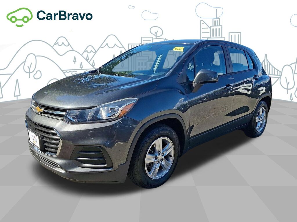 2019 Chevrolet Trax LS — photo 1 of 7