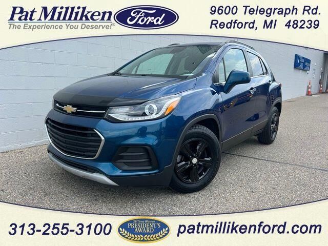 2019 Chevrolet Trax LT — photo 1 of 13