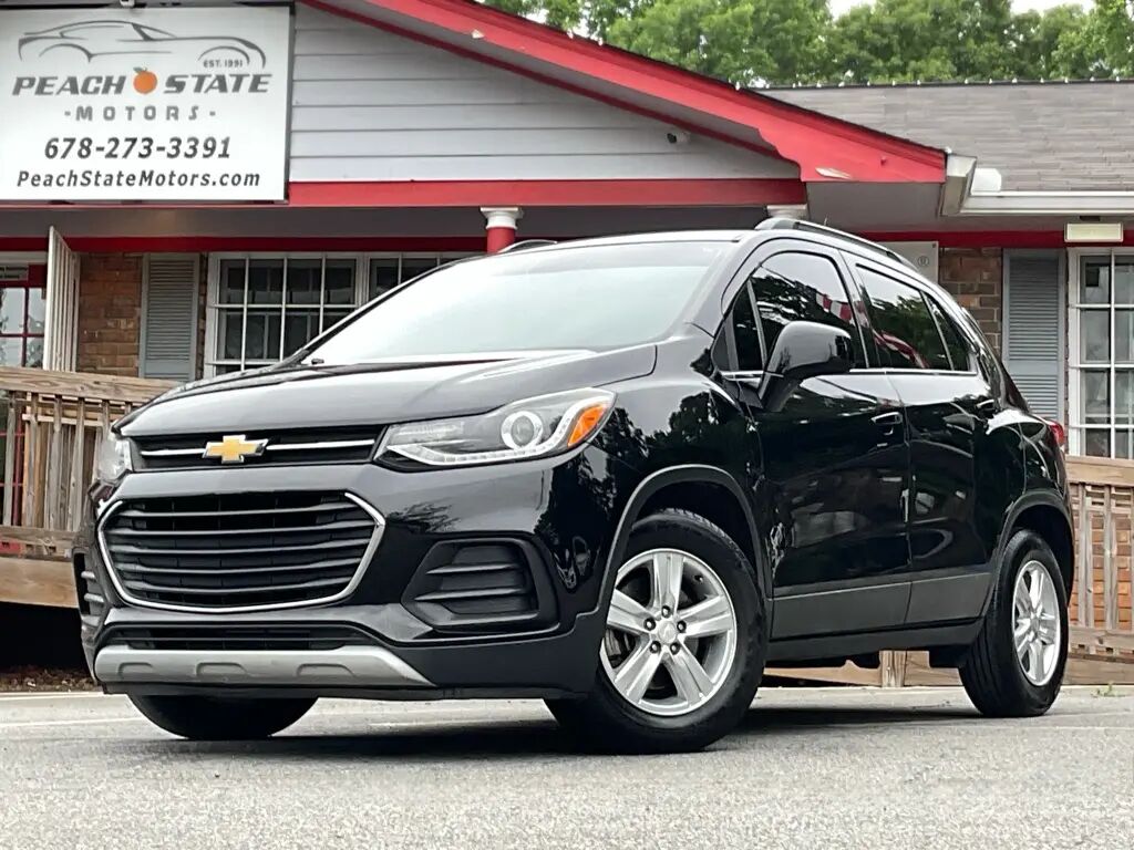 2020 Chevrolet Trax LT — photo 1 of 13