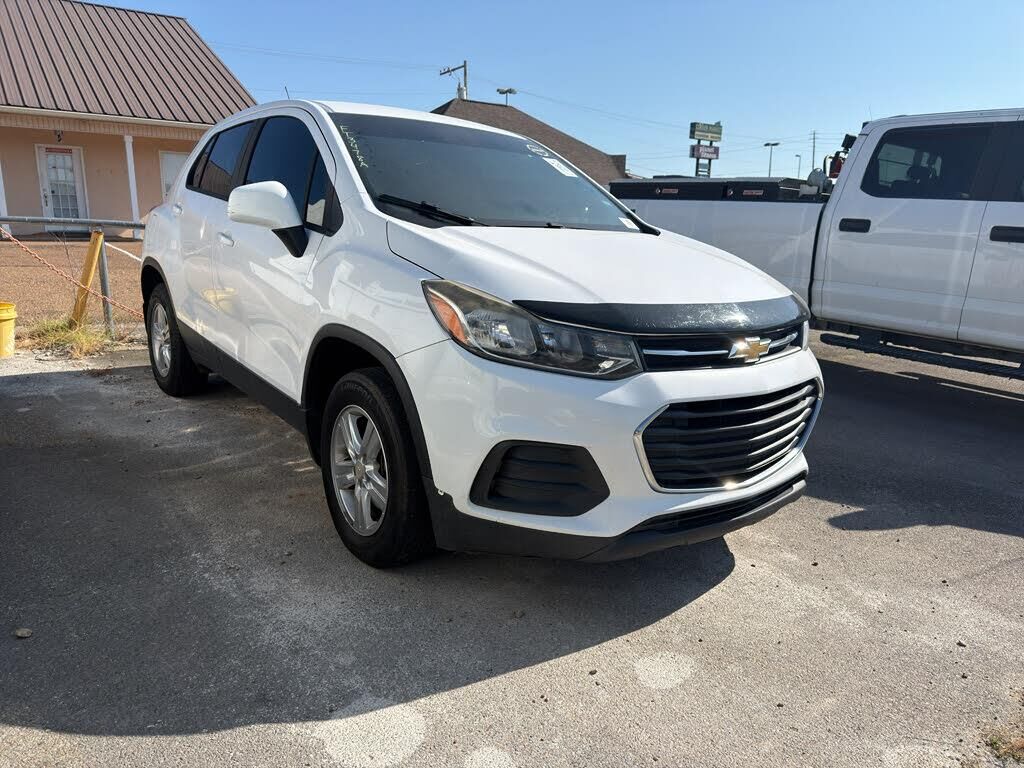 2017 Chevrolet Trax LS — photo 1 of 1