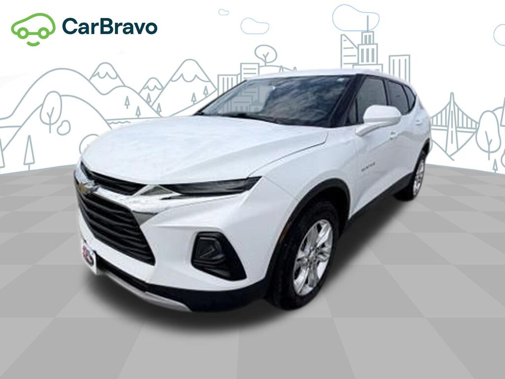 2022 Chevrolet Blazer LT — photo 1 of 6