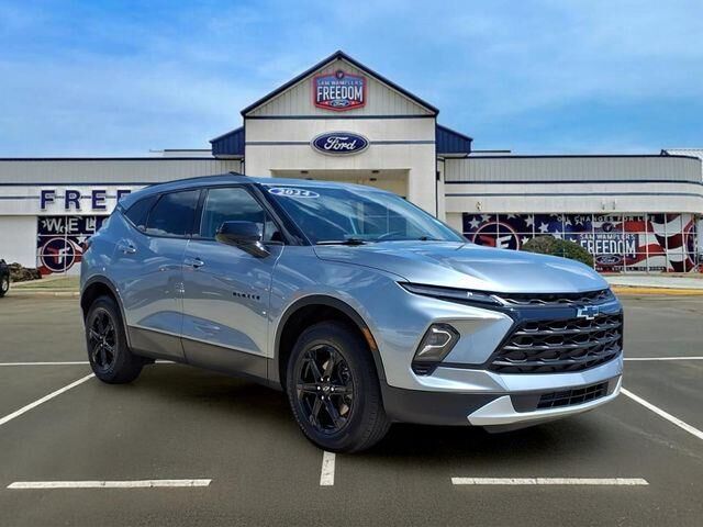 2024 Chevrolet Blazer LT — photo 1 of 26