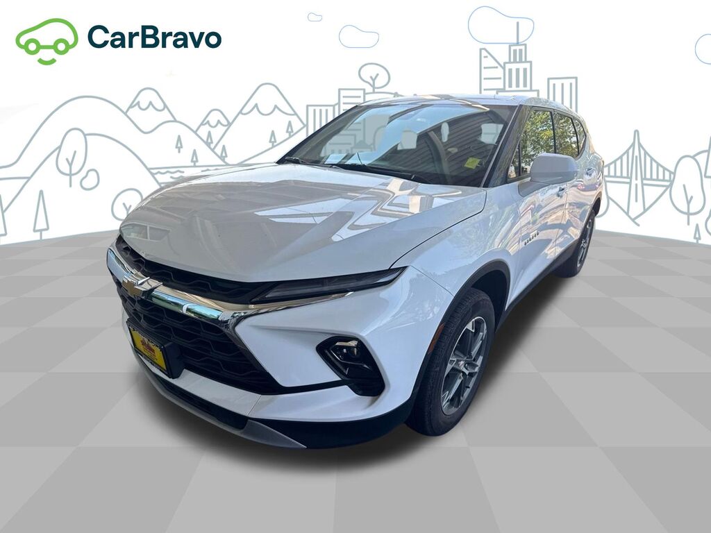 2025 Chevrolet Blazer 2LT — photo 1 of 6