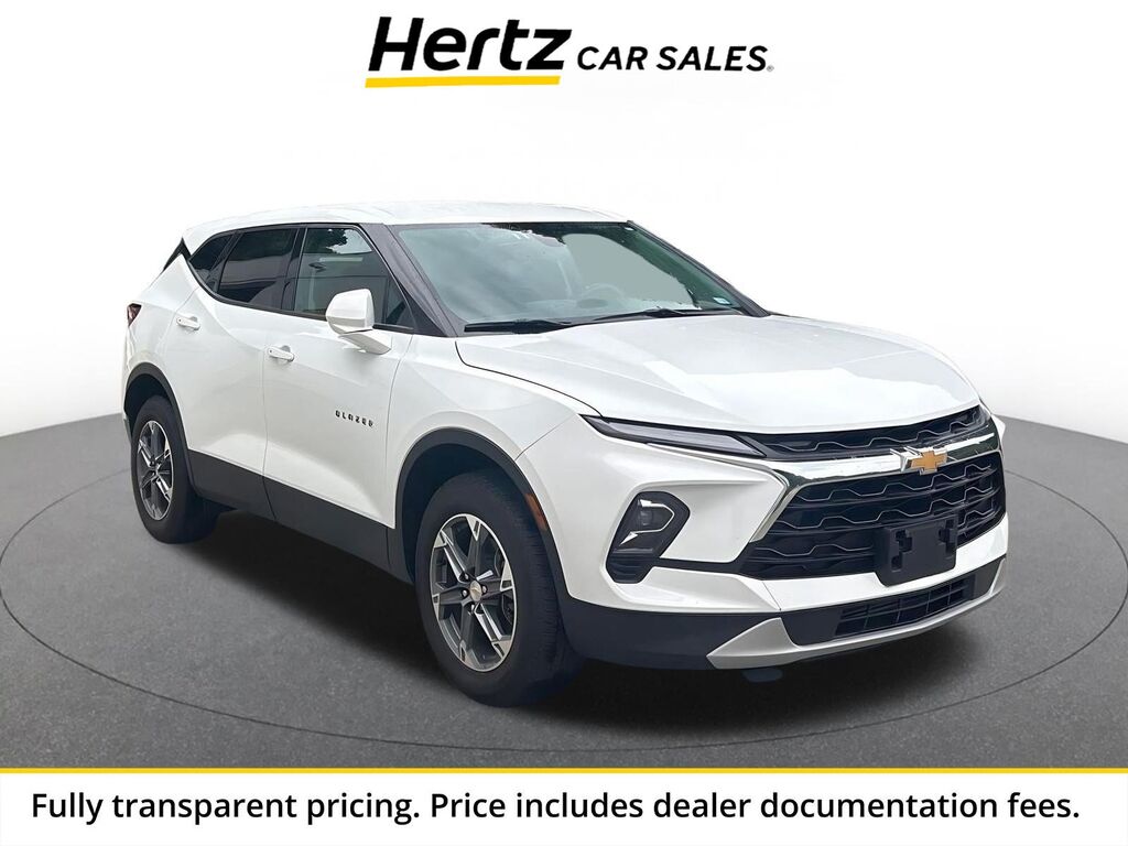 2025 Chevrolet Blazer LT — photo 1 of 1