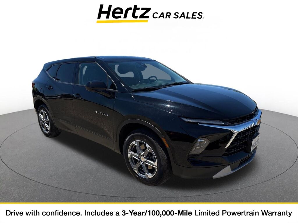 2026 Chevrolet Blazer LT — photo 1 of 11
