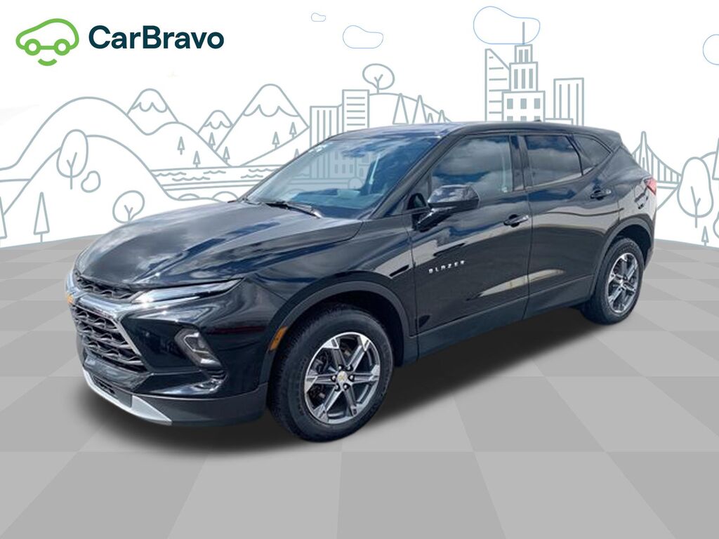 2024 Chevrolet Blazer 2LT — photo 1 of 6