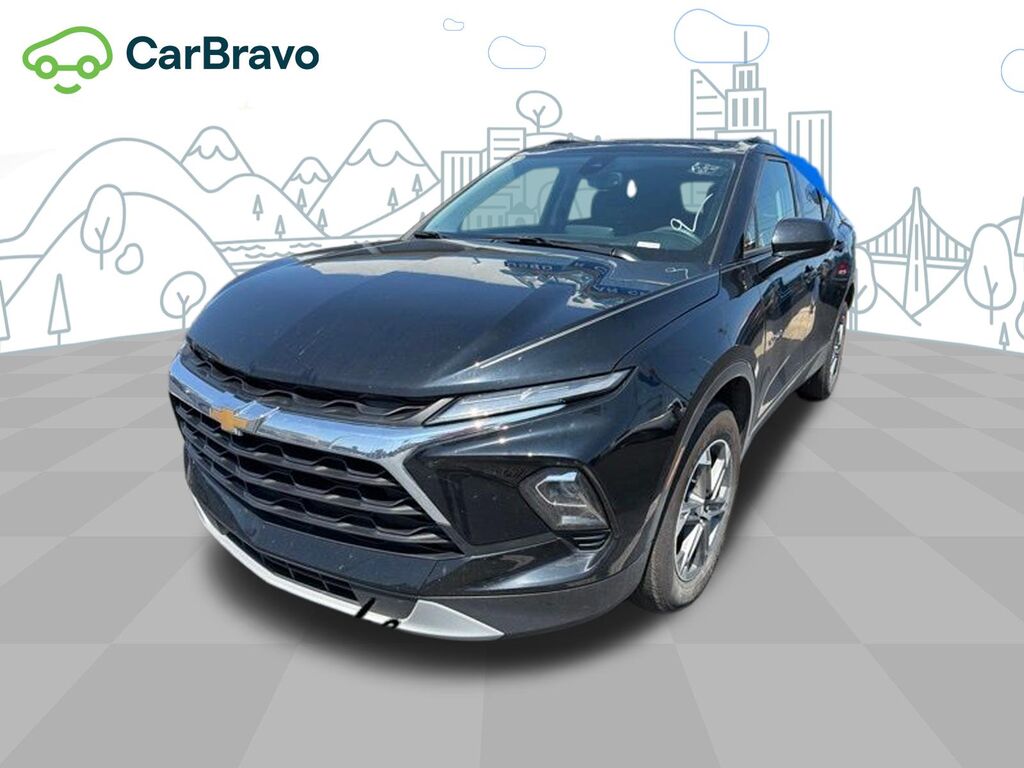 2025 Chevrolet Blazer 2LT — photo 1 of 6