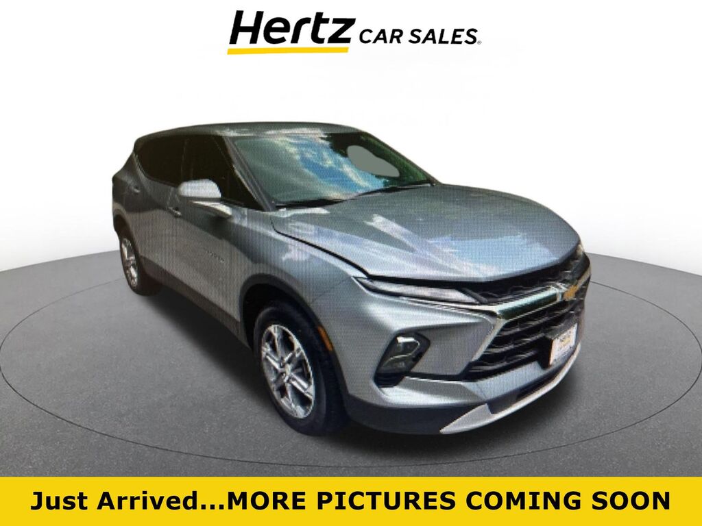2026 Chevrolet Blazer LT — photo 1 of 6