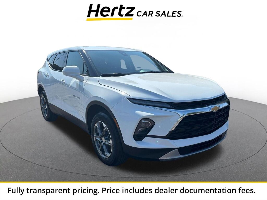 2026 Chevrolet Blazer LT — photo 1 of 13