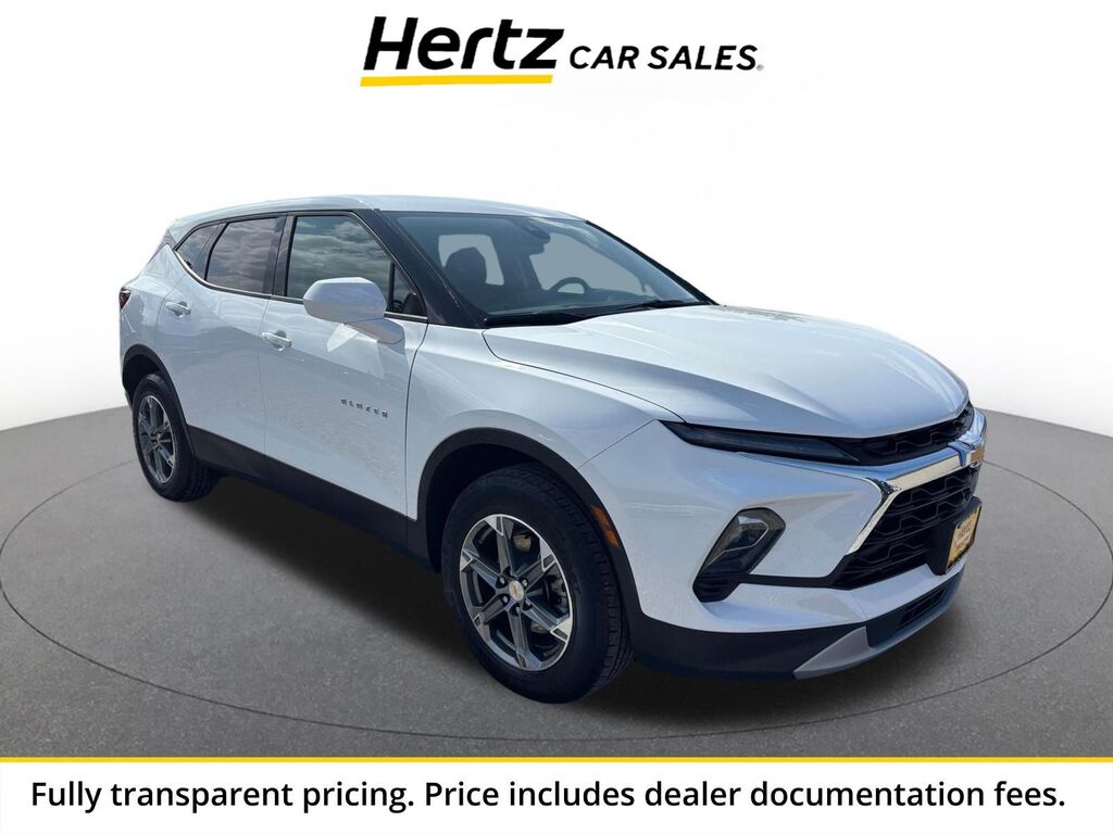 2025 Chevrolet Blazer LT — photo 1 of 1
