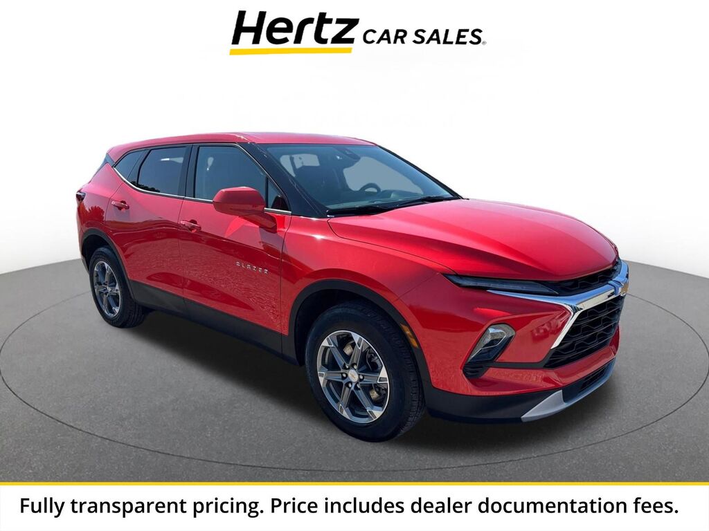 2026 Chevrolet Blazer LT — photo 1 of 13