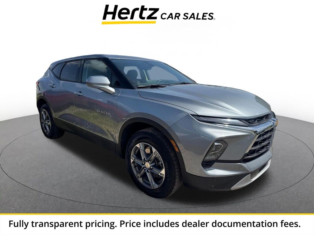2026 Chevrolet Blazer LT — photo 1 of 23