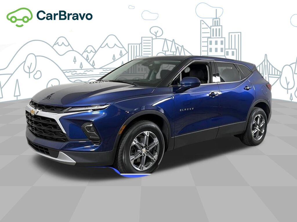 2023 Chevrolet Blazer LT — photo 1 of 6
