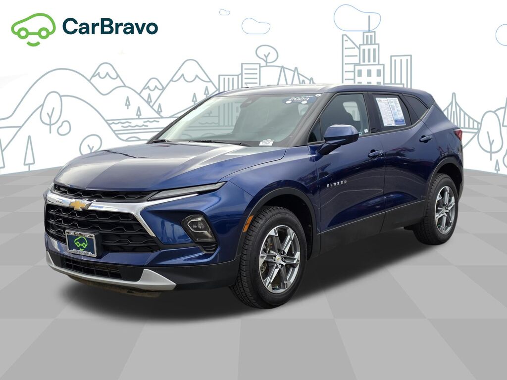 2023 Chevrolet Blazer 2LT — photo 1 of 6