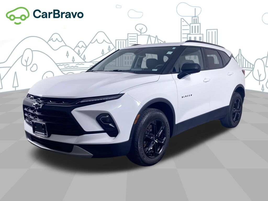 2023 Chevrolet Blazer LT — photo 1 of 6