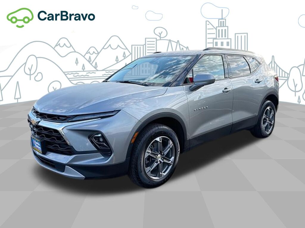 2024 Chevrolet Blazer 2LT — photo 1 of 7