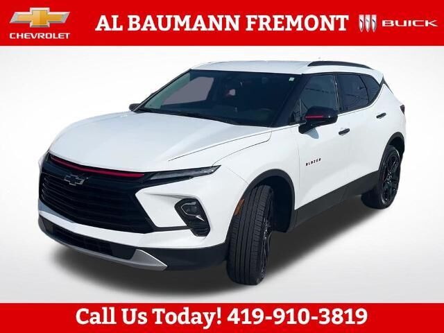 2024 Chevrolet Blazer LT — photo 1 of 24