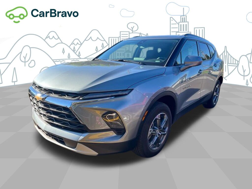 2025 Chevrolet Blazer 2LT — photo 1 of 7