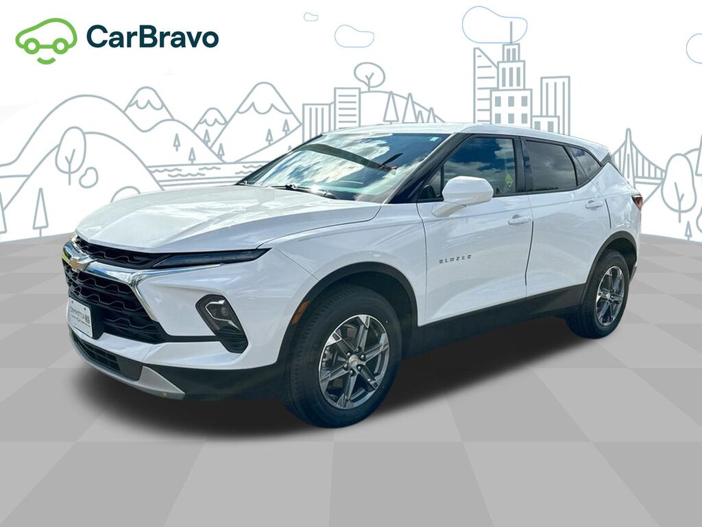 2025 Chevrolet Blazer 2LT — photo 1 of 7