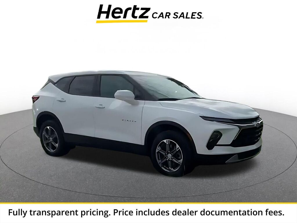 2025 Chevrolet Blazer LT — photo 1 of 1