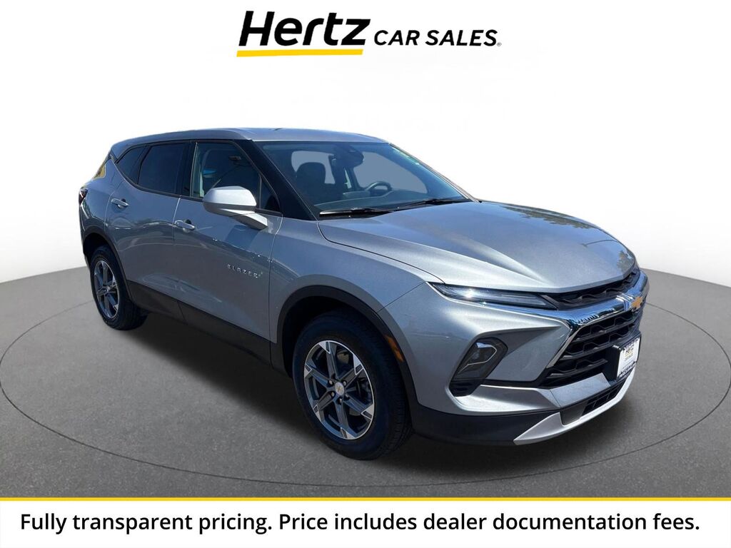 2026 Chevrolet Blazer LT — photo 1 of 13