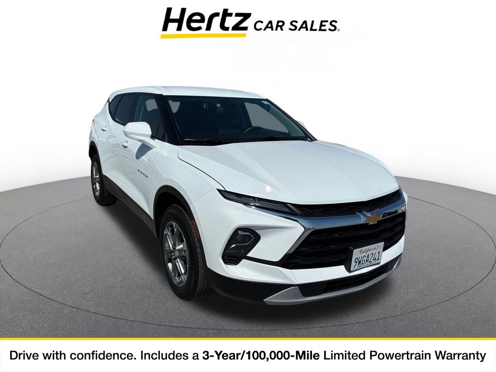 2026 Chevrolet Blazer LT — photo 1 of 11