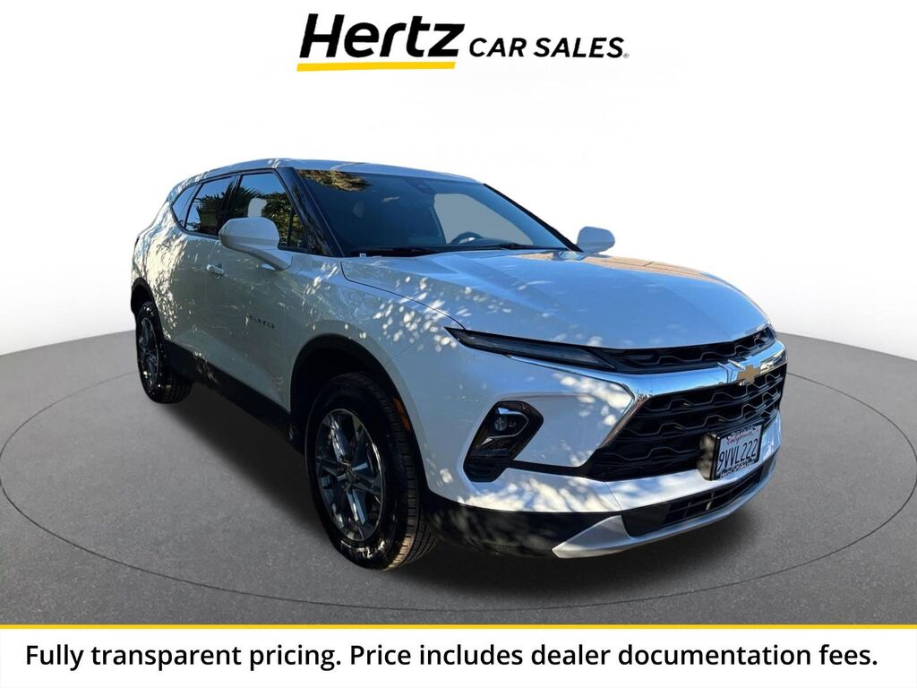 2026 Chevrolet Blazer LT — photo 1 of 13